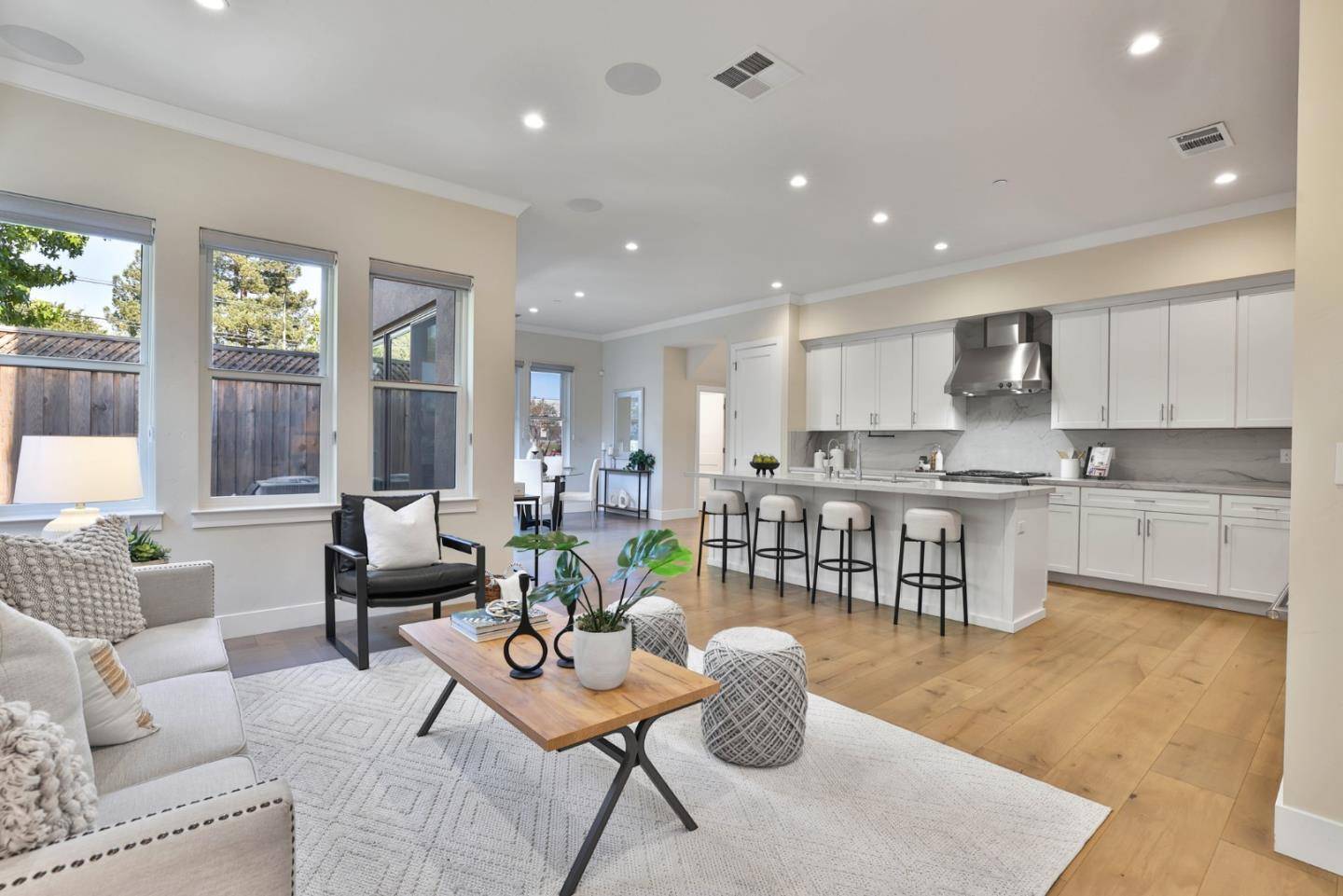 Los Gatos, CA 95032,102 Hildebrand Drive