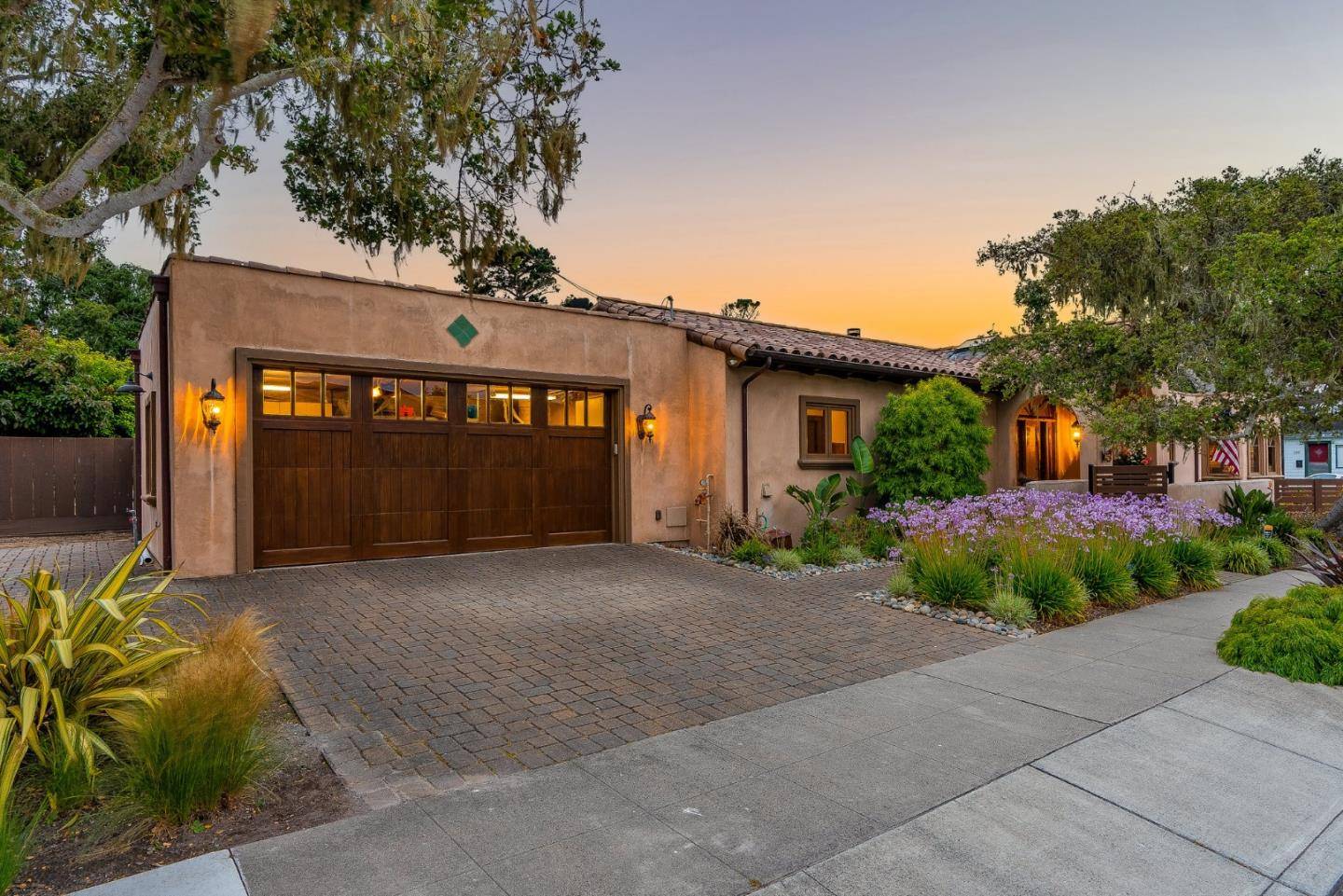 Pacific Grove, CA 93950,765 Gibson Avenue