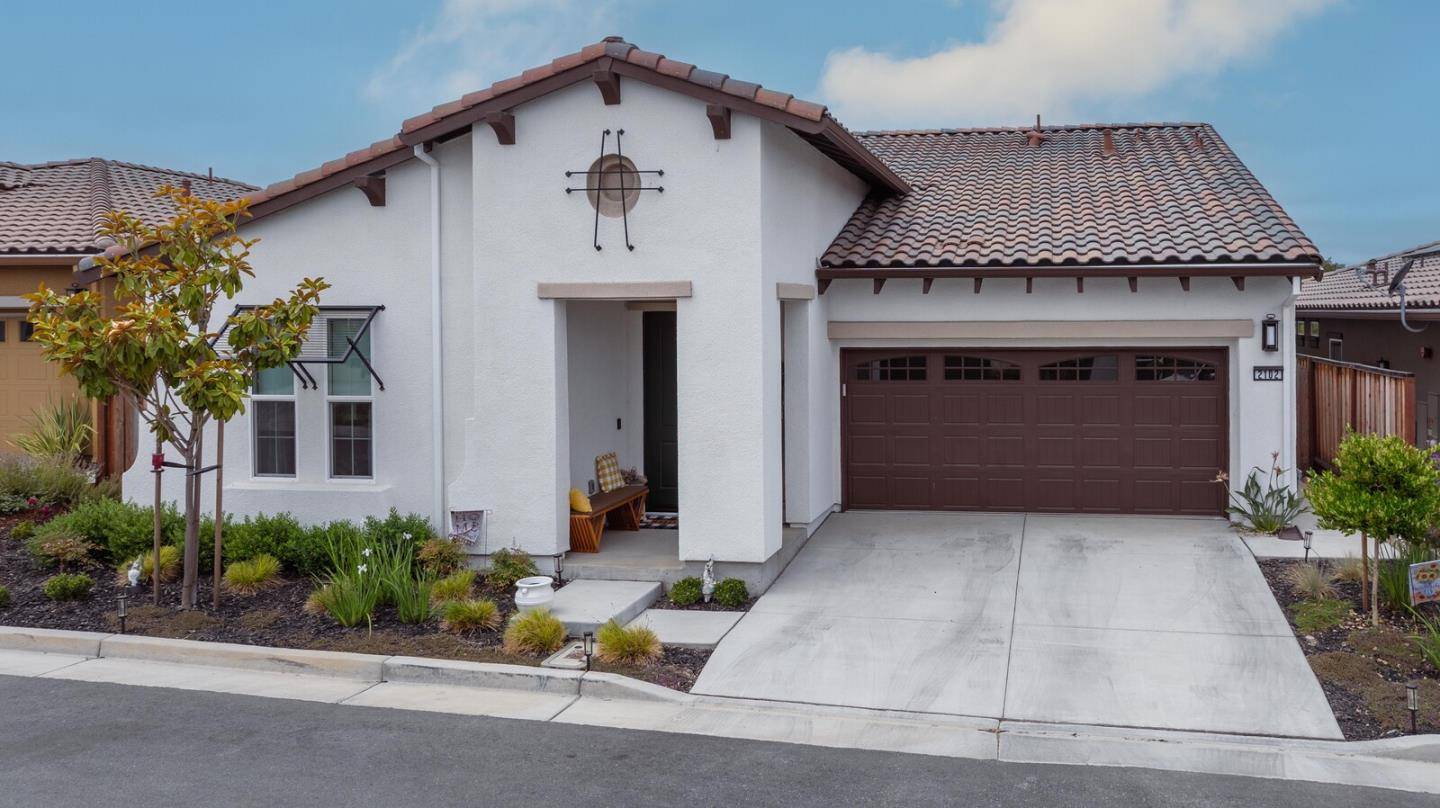 Hollister, CA 95023,2102 White Oak Drive