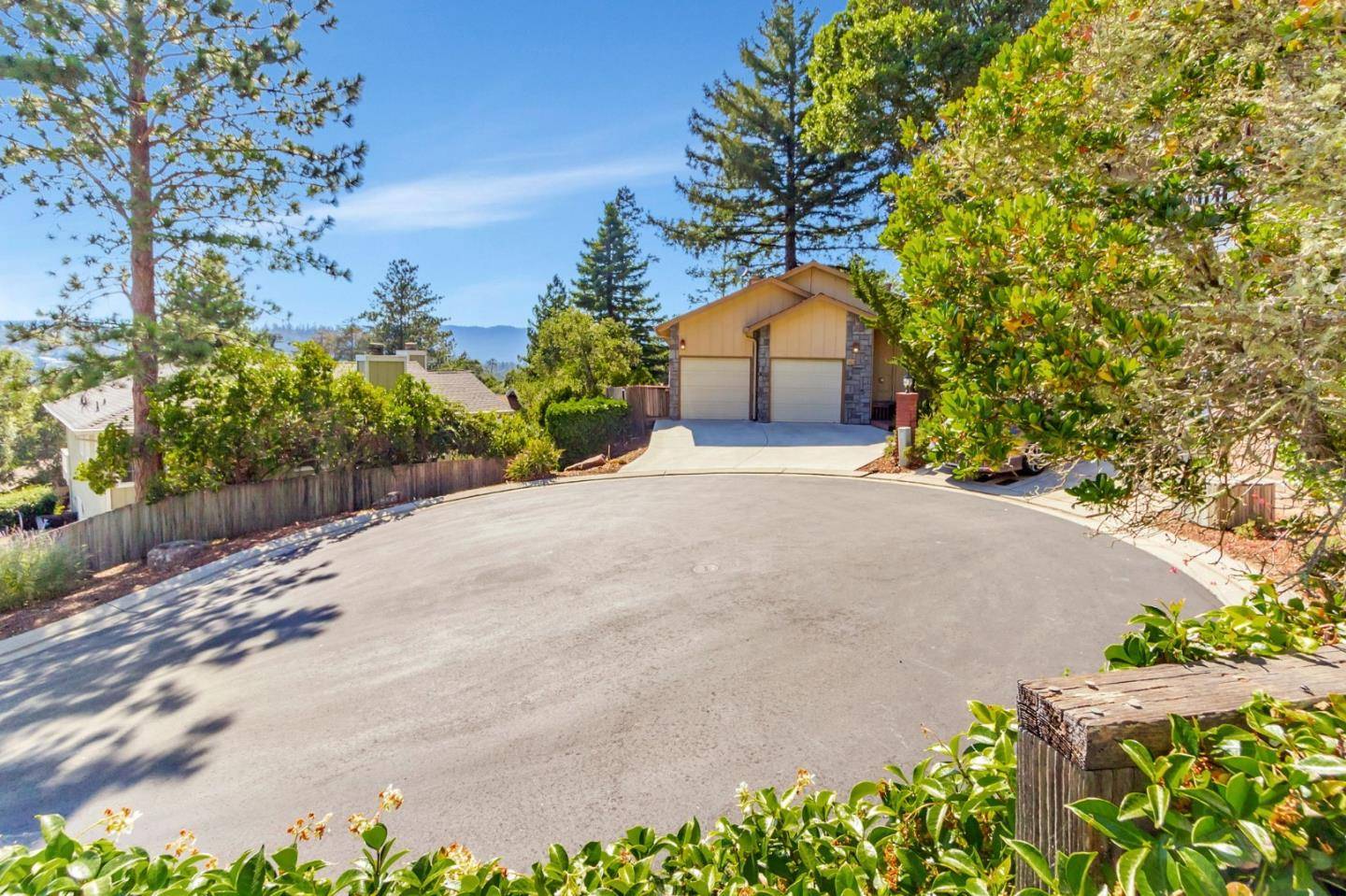 Scotts Valley, CA 95066,143 Viki Court