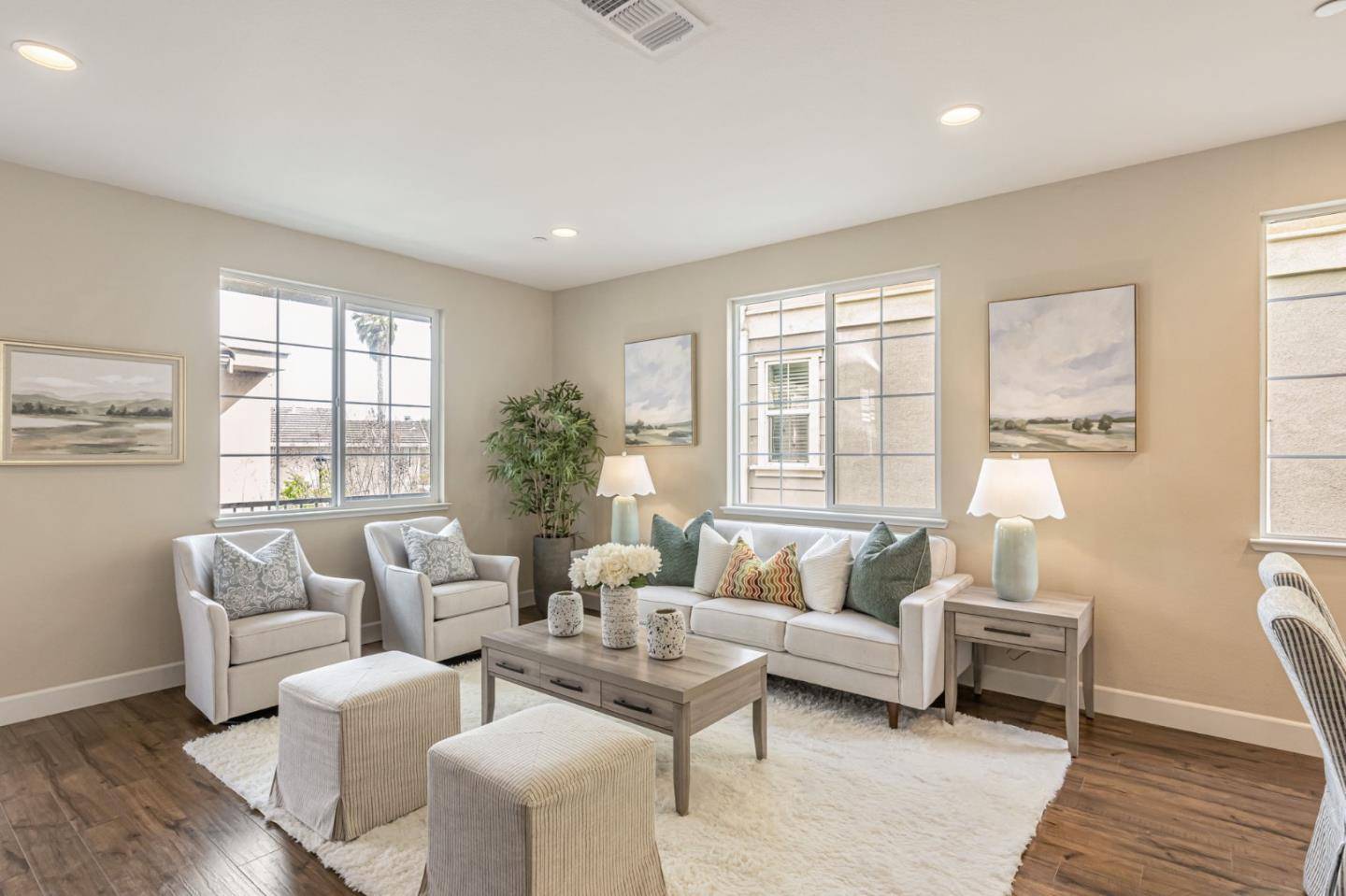 Hayward, CA 94544,217 Catherine Place