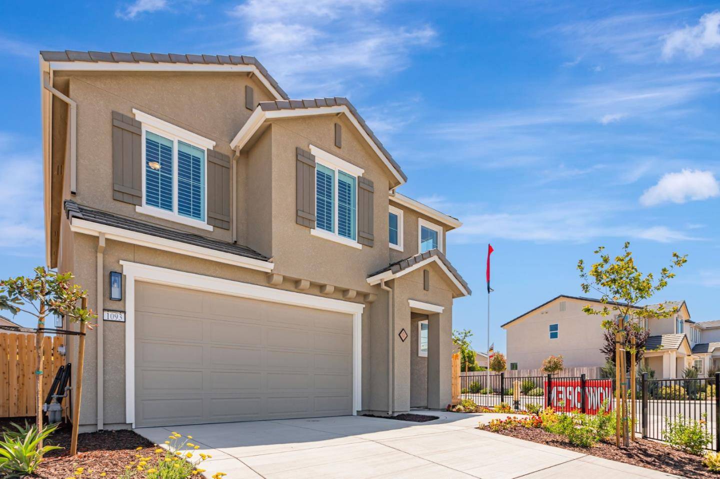 Hollister, CA 95023,1133 Coyote Peak Way
