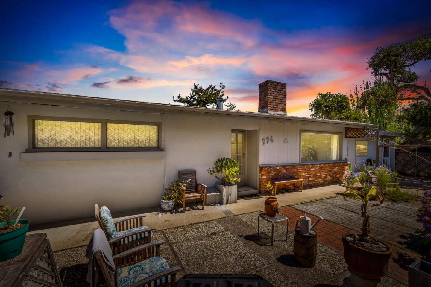 Del Rey Oaks, CA 93940,996 VIA VERDE