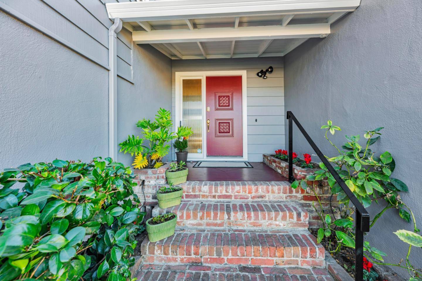 Millbrae, CA 94030,20 Queen Anne Court