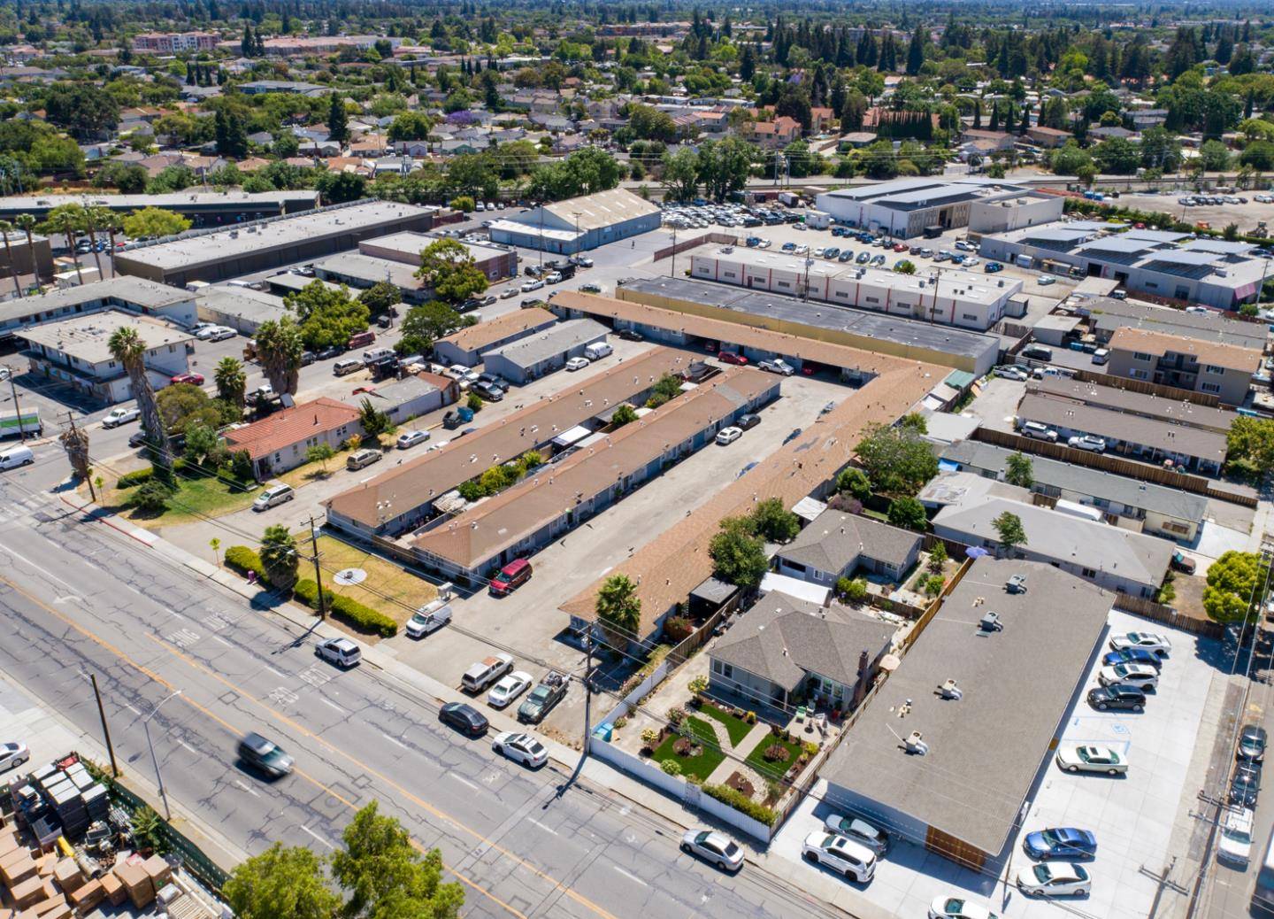 Santa Clara, CA 95050,2050 Lafayette Street