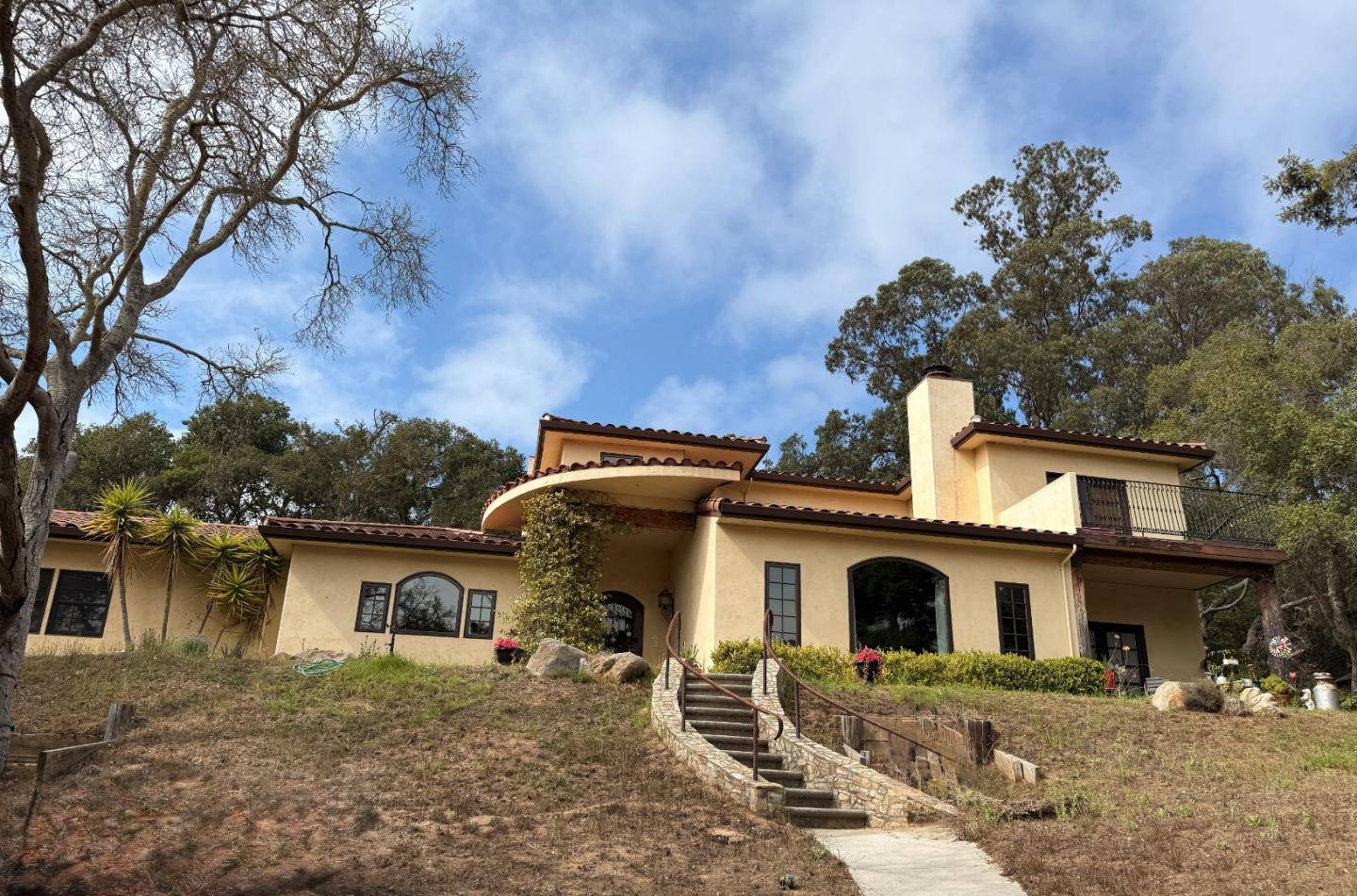 Prunedale, CA 93907,17551 Pond Derosa Lane