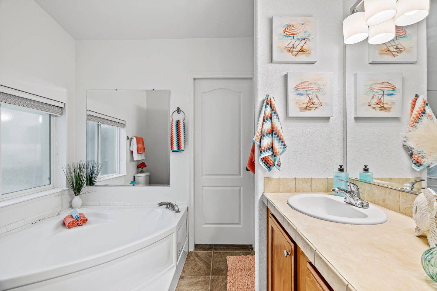 Salinas, CA 93907,17779 Vierra Canyon Road #33
