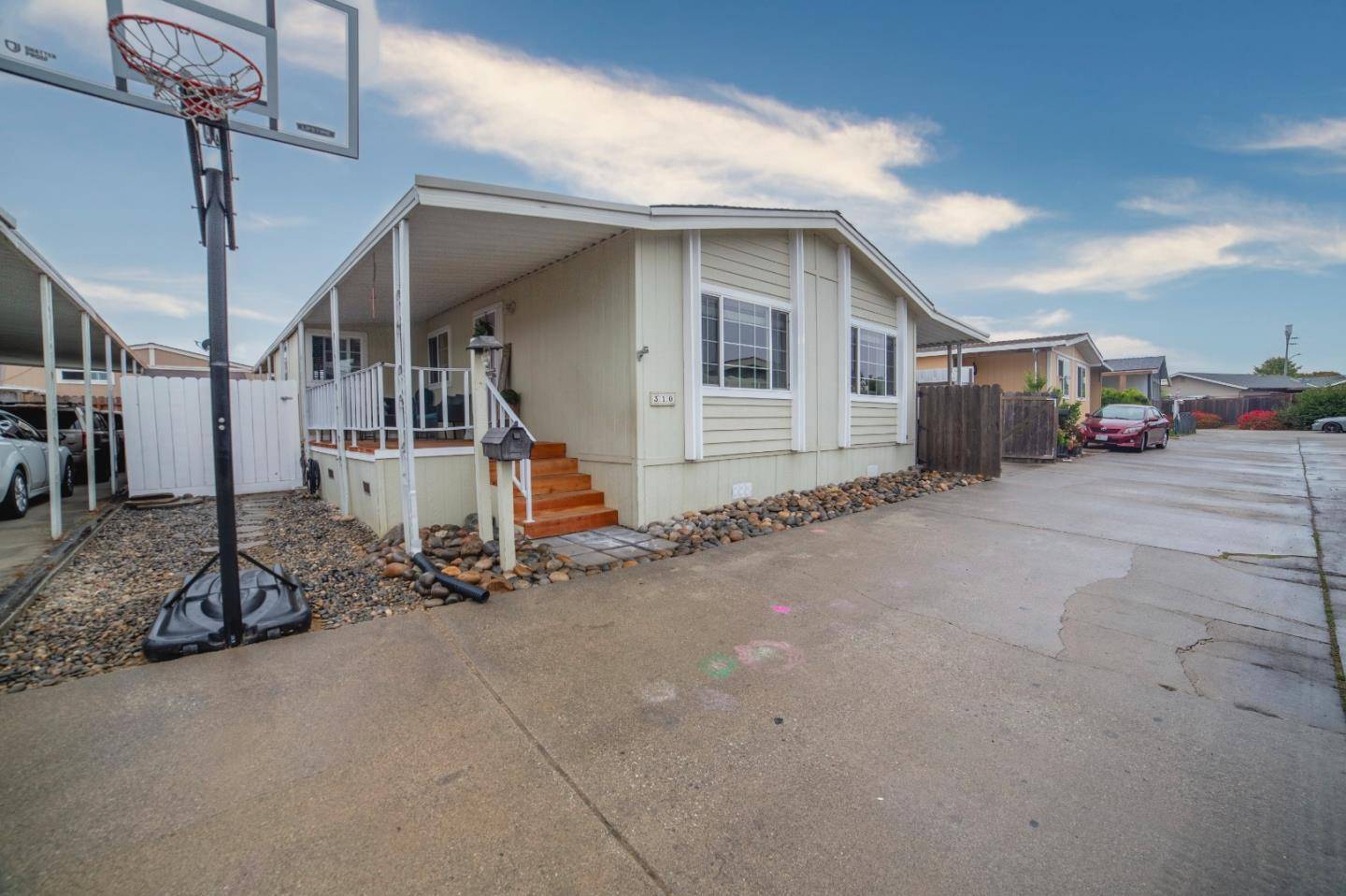 Watsonville, CA 95076,49 Blanca Lane #310