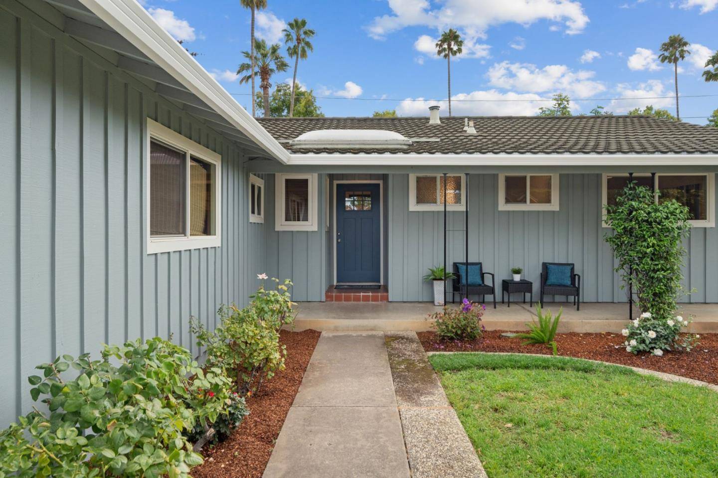 Sunnyvale, CA 94086,1106 Viscaino Avenue
