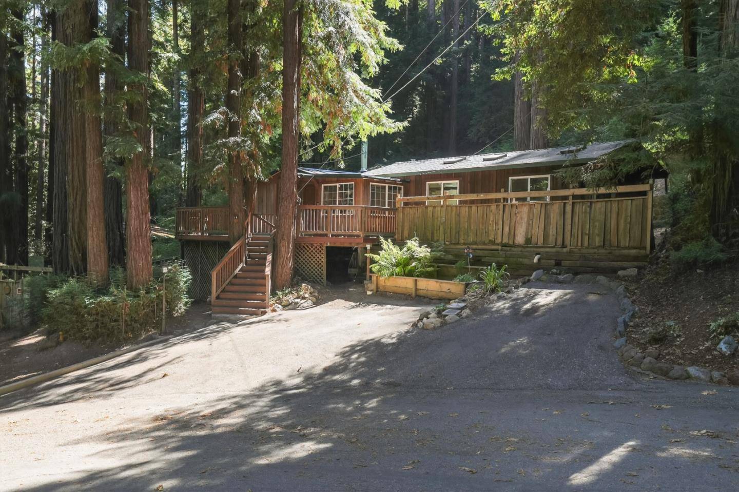 Felton, CA 95018,11033 Sequoia Avenue