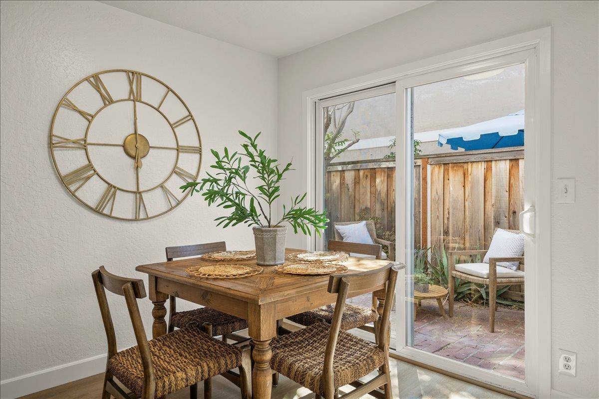Milpitas, CA 95035,284 Rio Verde Place #3
