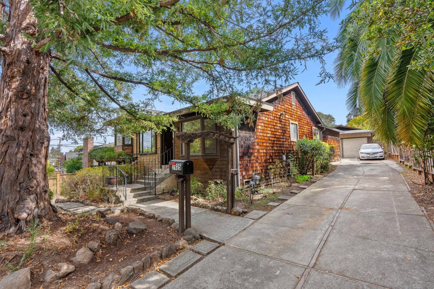 Redwood City, CA 94062,2825 Hopkins Avenue