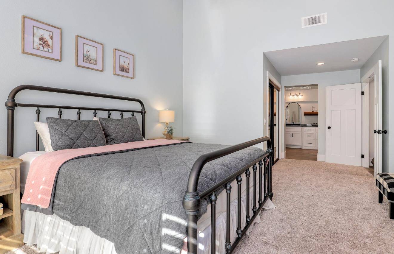 Riverside, CA 92503,16571 Orangewind Lane