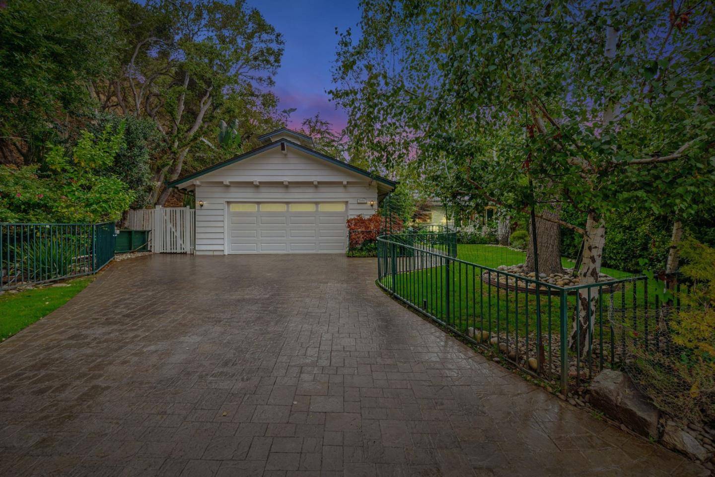 Belmont, CA 94002,1630 Courtland Road