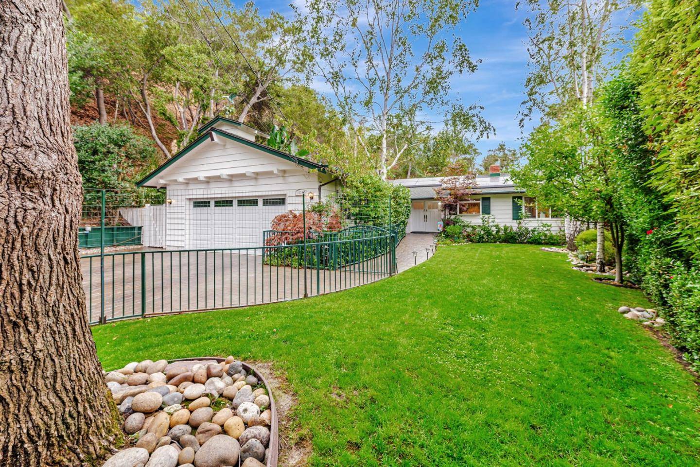 Belmont, CA 94002,1630 Courtland Road