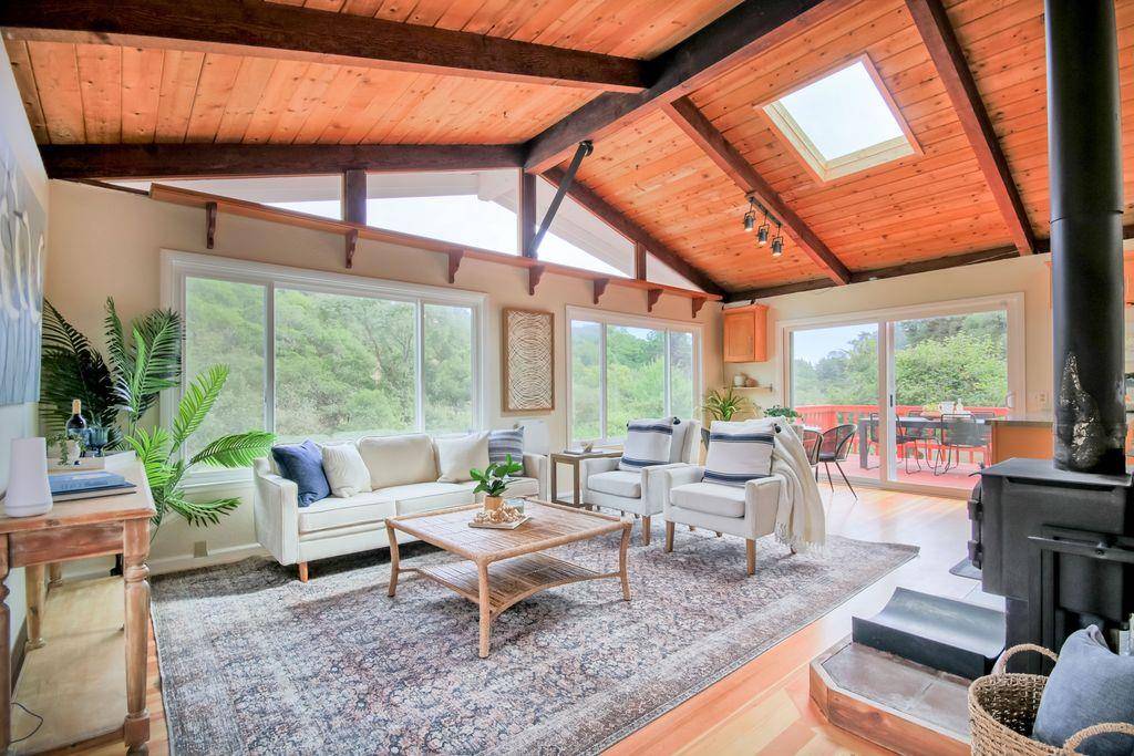 Watsonville, CA 95076,687 Calabasas Road