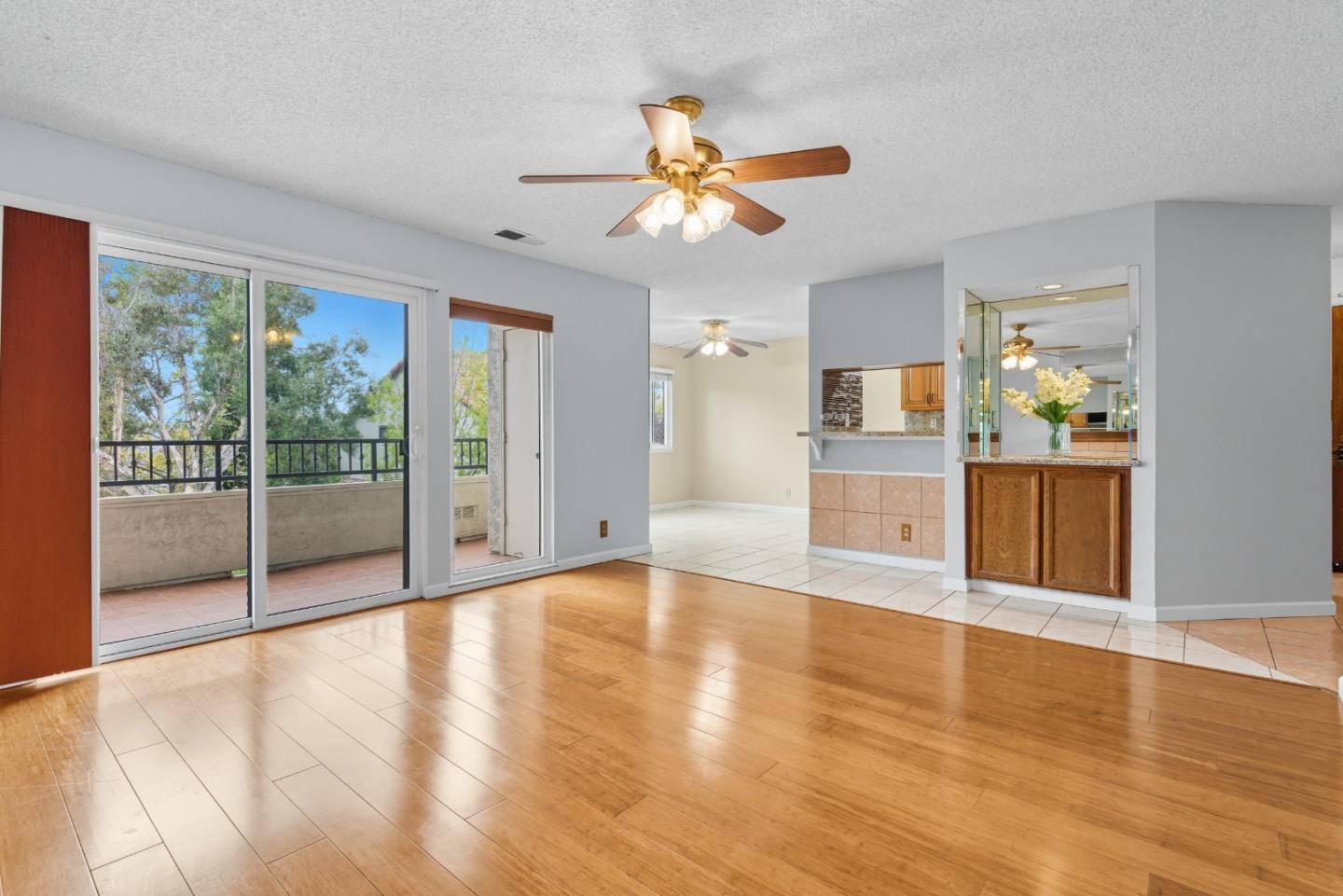 Hayward, CA 94541,22103 Vista Del Plaza Lane #15