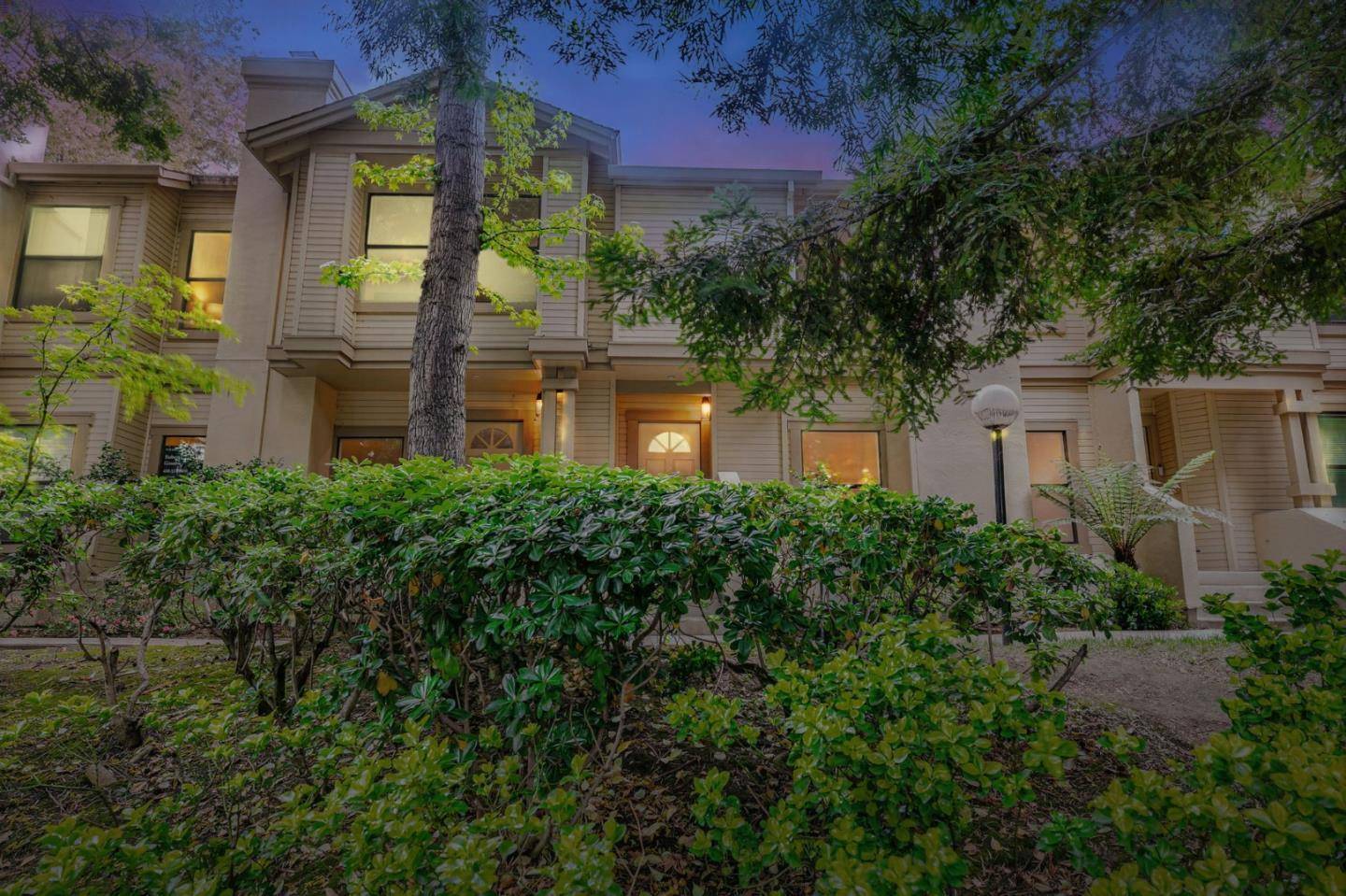 Sunnyvale, CA 94086,926 La Mesa Terrace #E