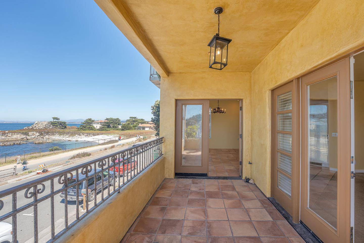 Pacific Grove, CA 93950,195 Ocean View Boulevard #B