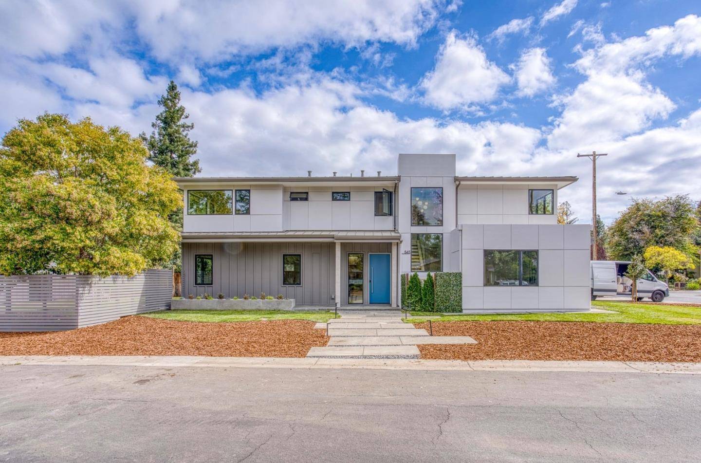 Palo Alto, CA 94306,545 Georgia Avenue