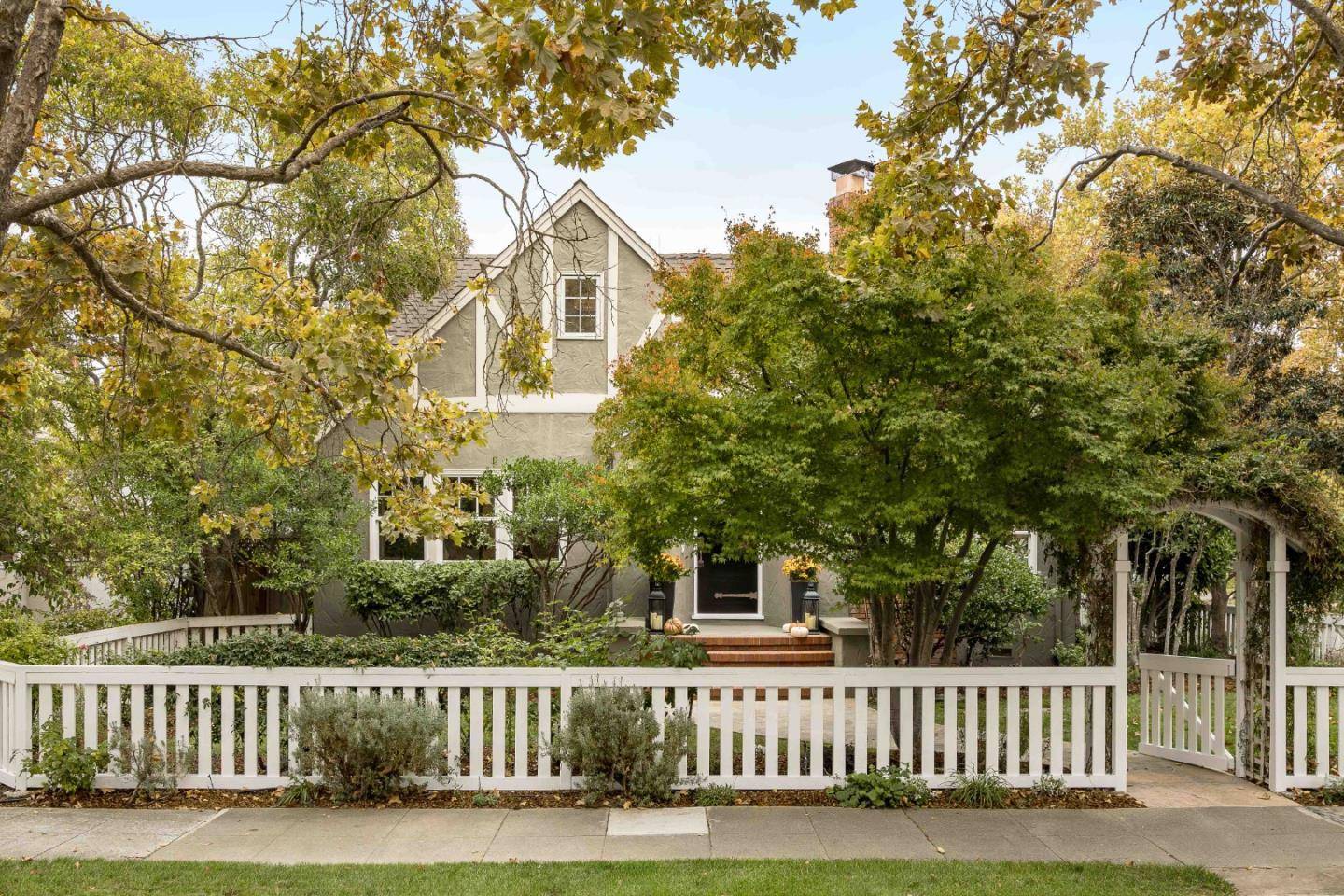 Redwood City, CA 94062,1837 Brewster Avenue