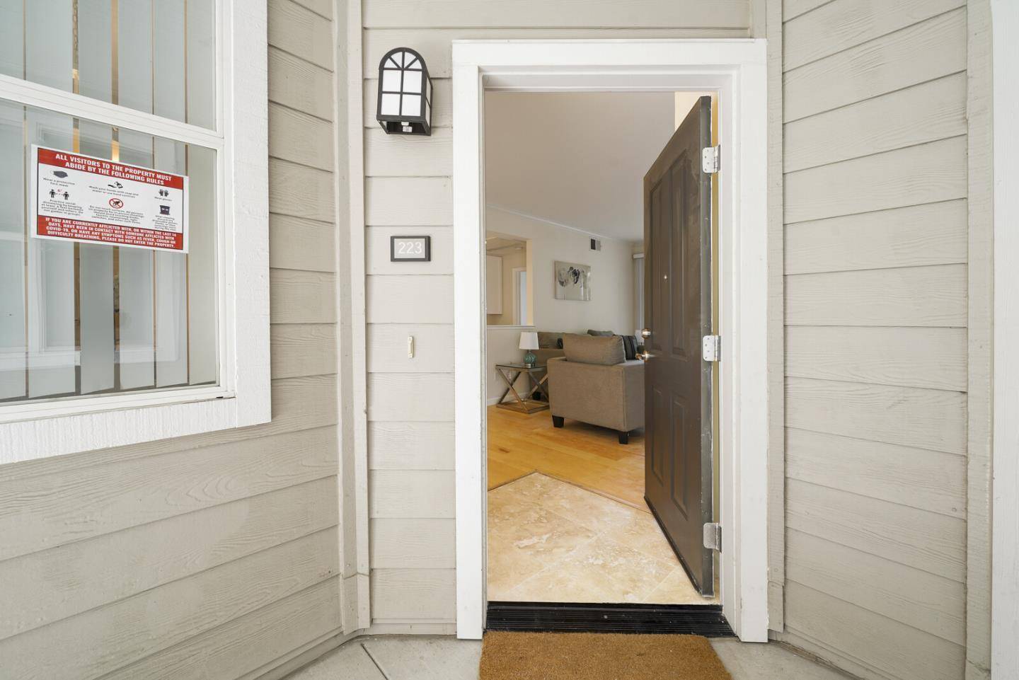 East Palo Alto, CA 94303,1982 W Bayshore Road #223