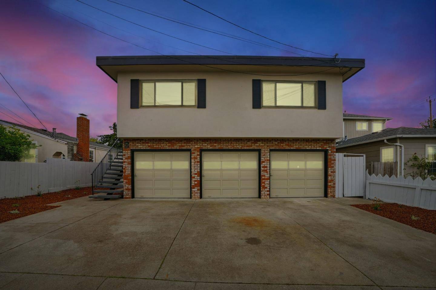 Millbrae, CA 94030,11-15 Spruce Street