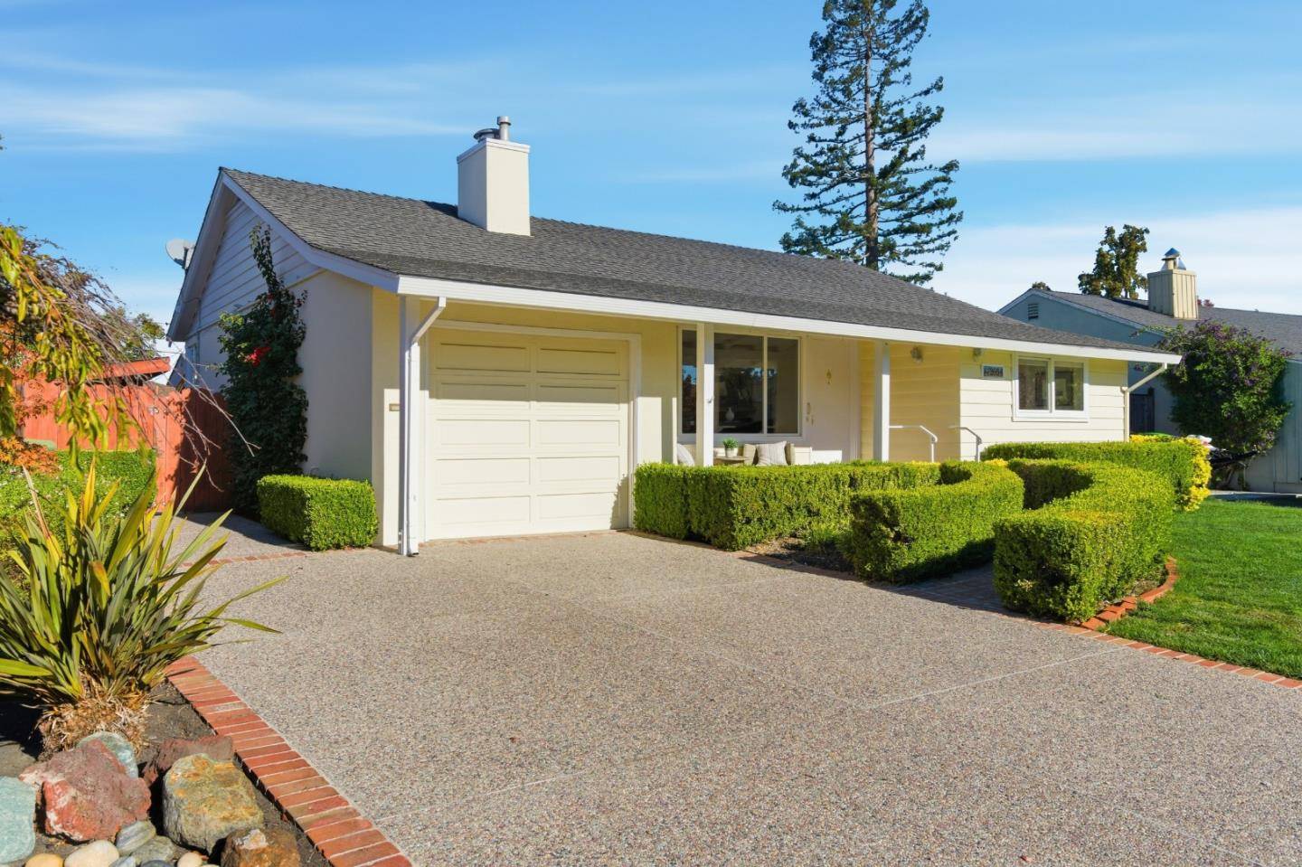 Redwood City, CA 94061,2054 Palm Avenue