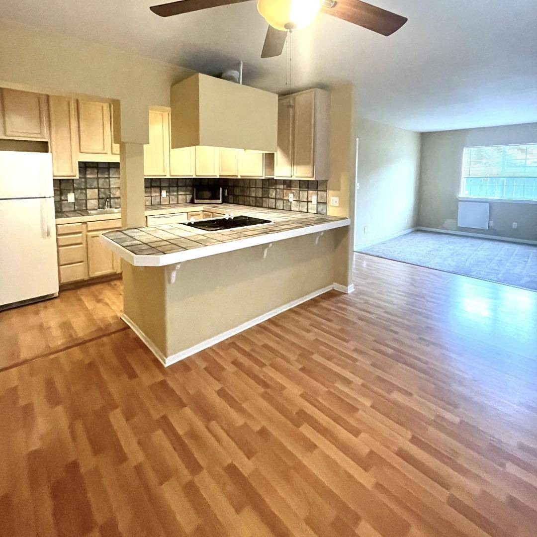 Redwood City, CA 94061,134 Cypress Street