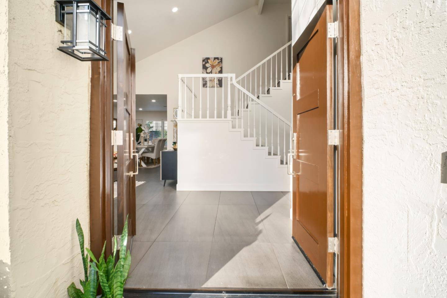 Milpitas, CA 95035,785 Aaron Park Drive