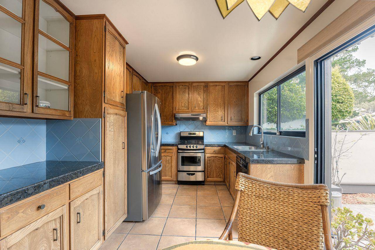 Pacific Grove, CA 93950,4 Country Club #2