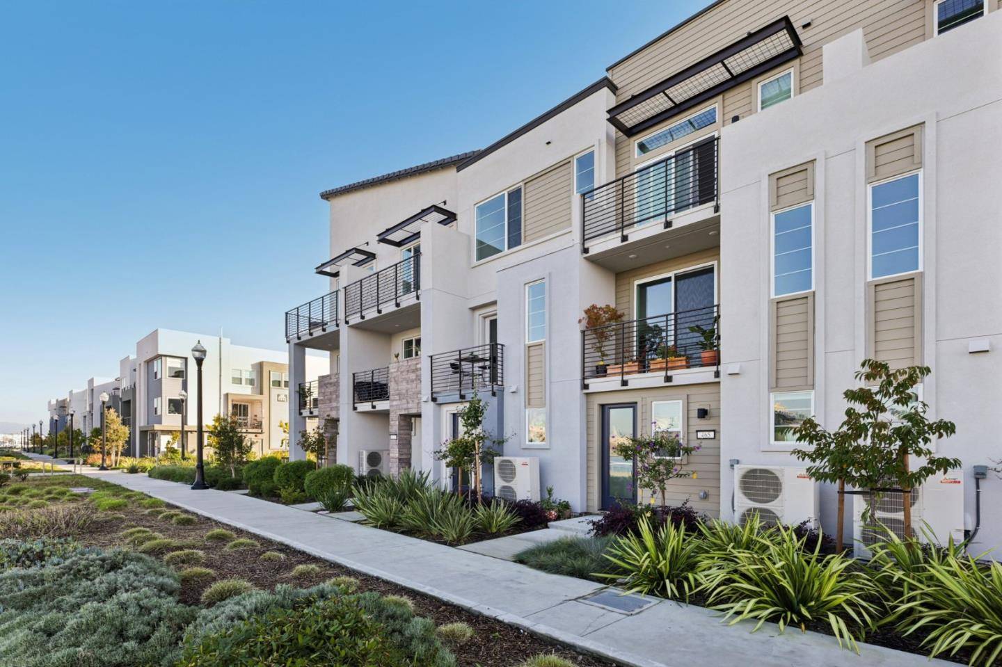 Alameda, CA 94501,473 Sentinel Drive