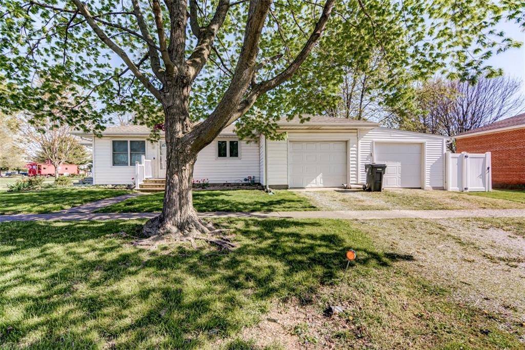 Assumption, 62510,102 N Oak Street