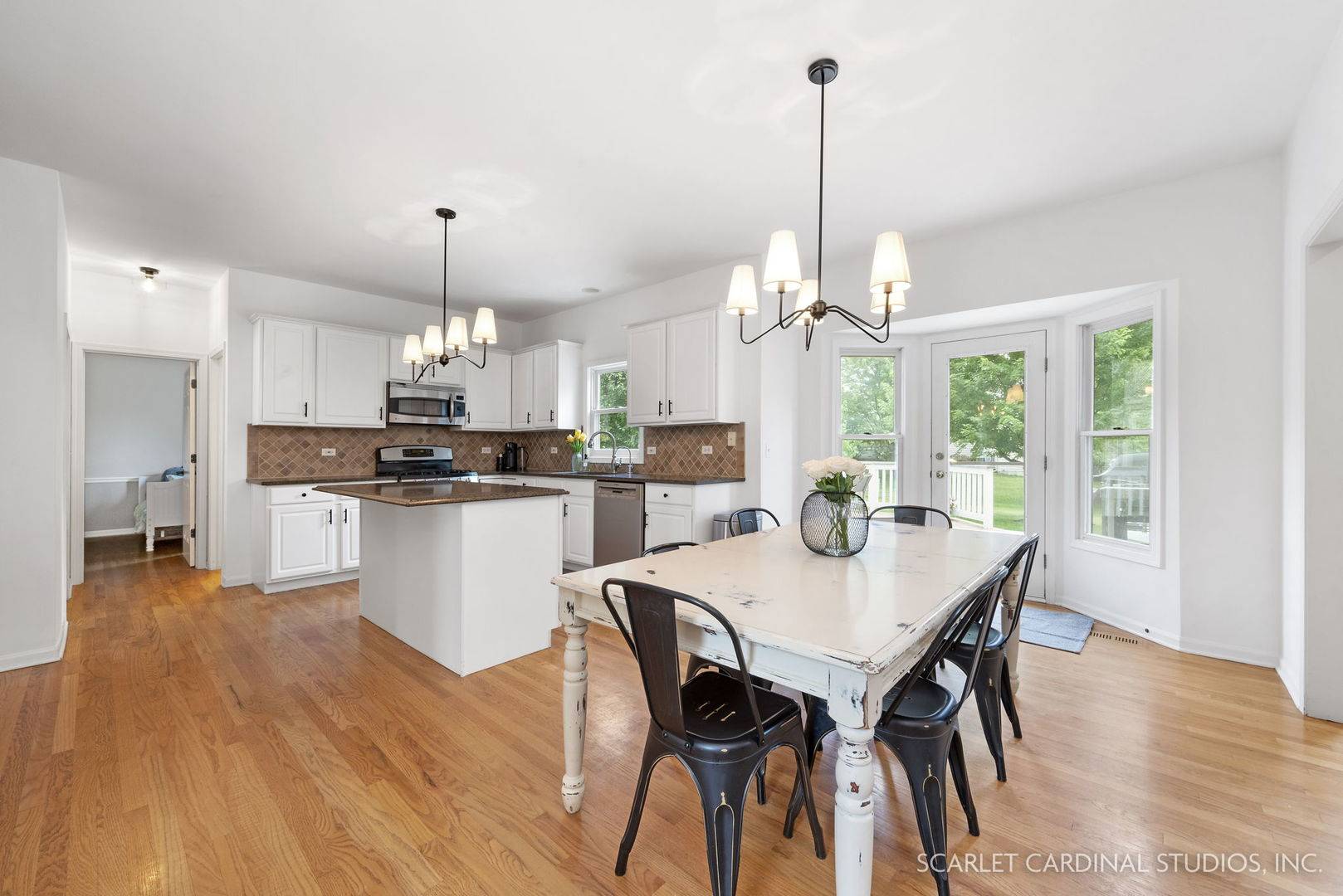 Aurora, IL 60503,2373 Highwood Court