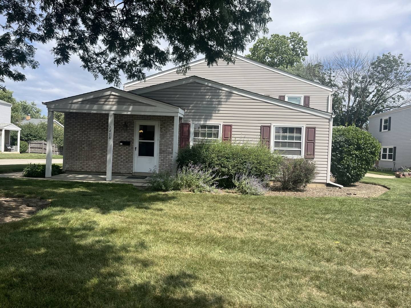 Bartlett, IL 60103,145 ANN Court #A