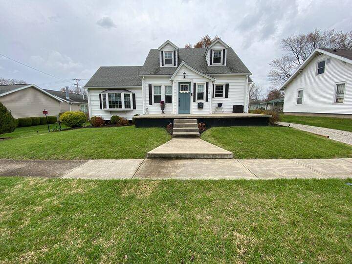 Marshall, IL 62441,206 Plum Street