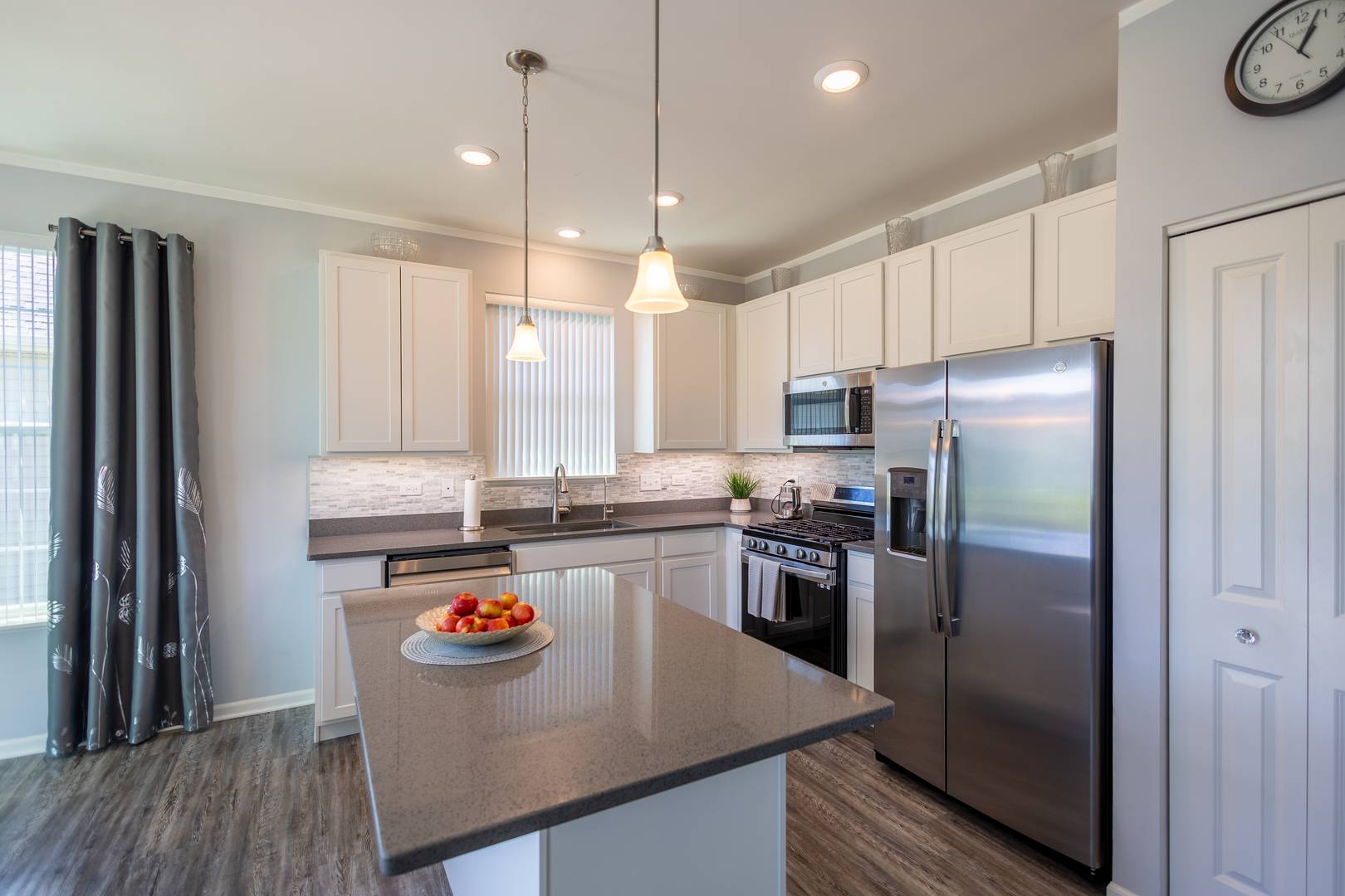 Volo, IL 60020,1833 Alta Drive