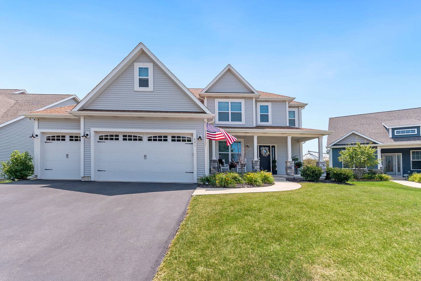 Hampshire, IL 60140,601 W Meadowdale Circle