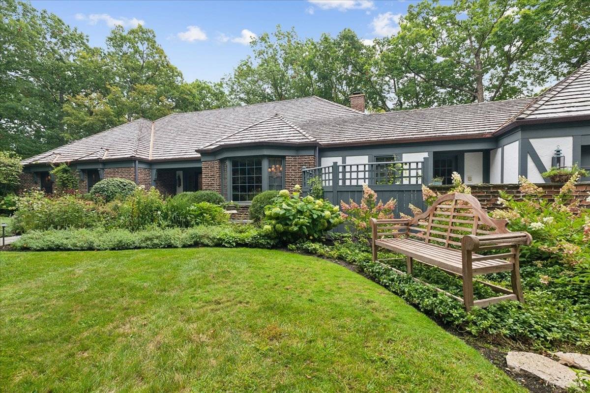 Lake Forest, IL 60045,1213 Turicum Road