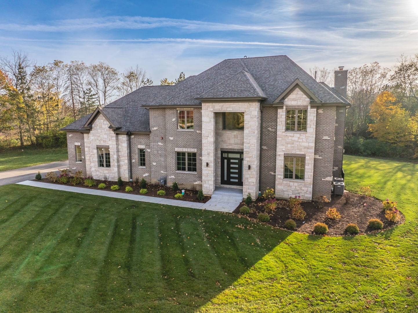 Barrington Hills, IL 60010,31 Abbey Woods Drive