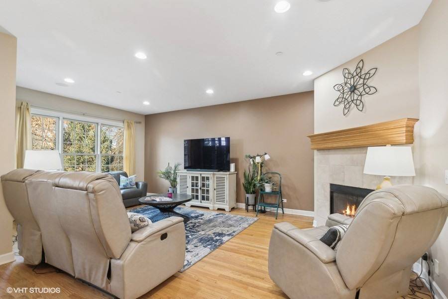 Libertyville, IL 60048,1939 Lynn Circle