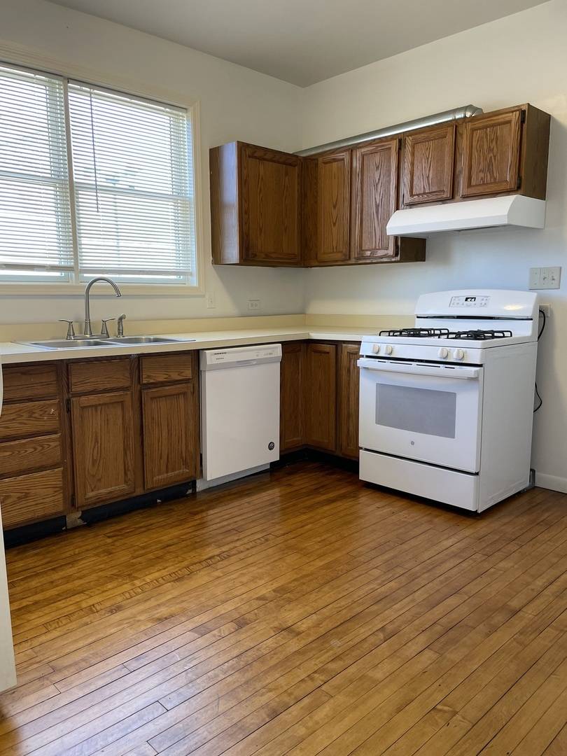 Glenview, IL 60025,Address not disclosed