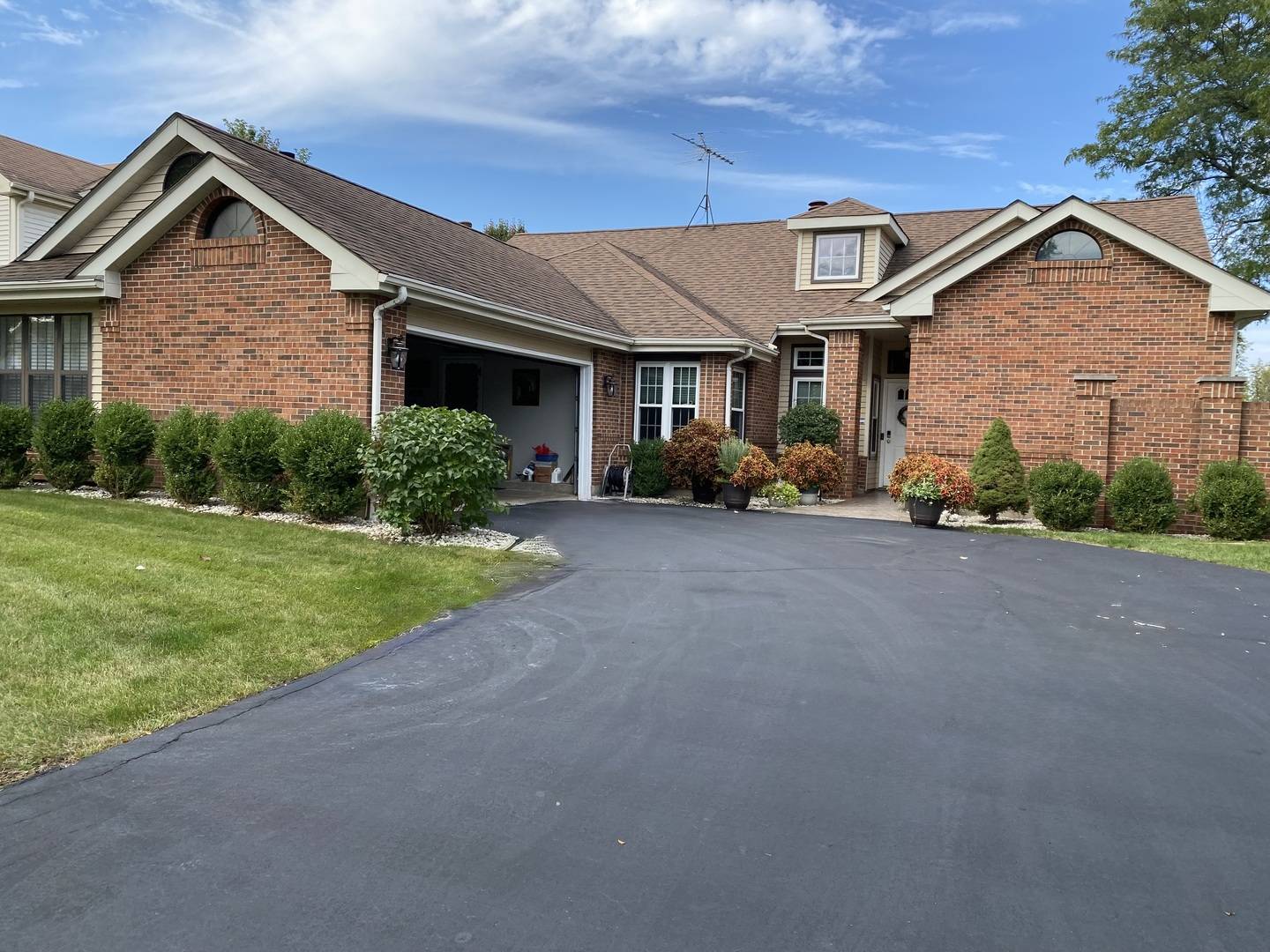 Lake Zurich, IL 60047,1379 Eddy Lane