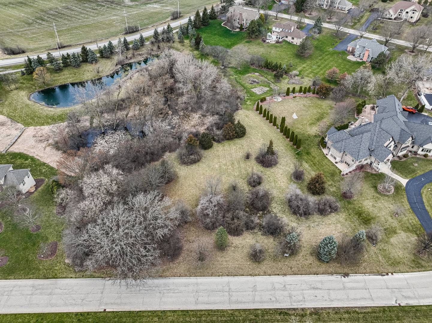 Lakewood, IL 60014,7385 Bonnie Drive