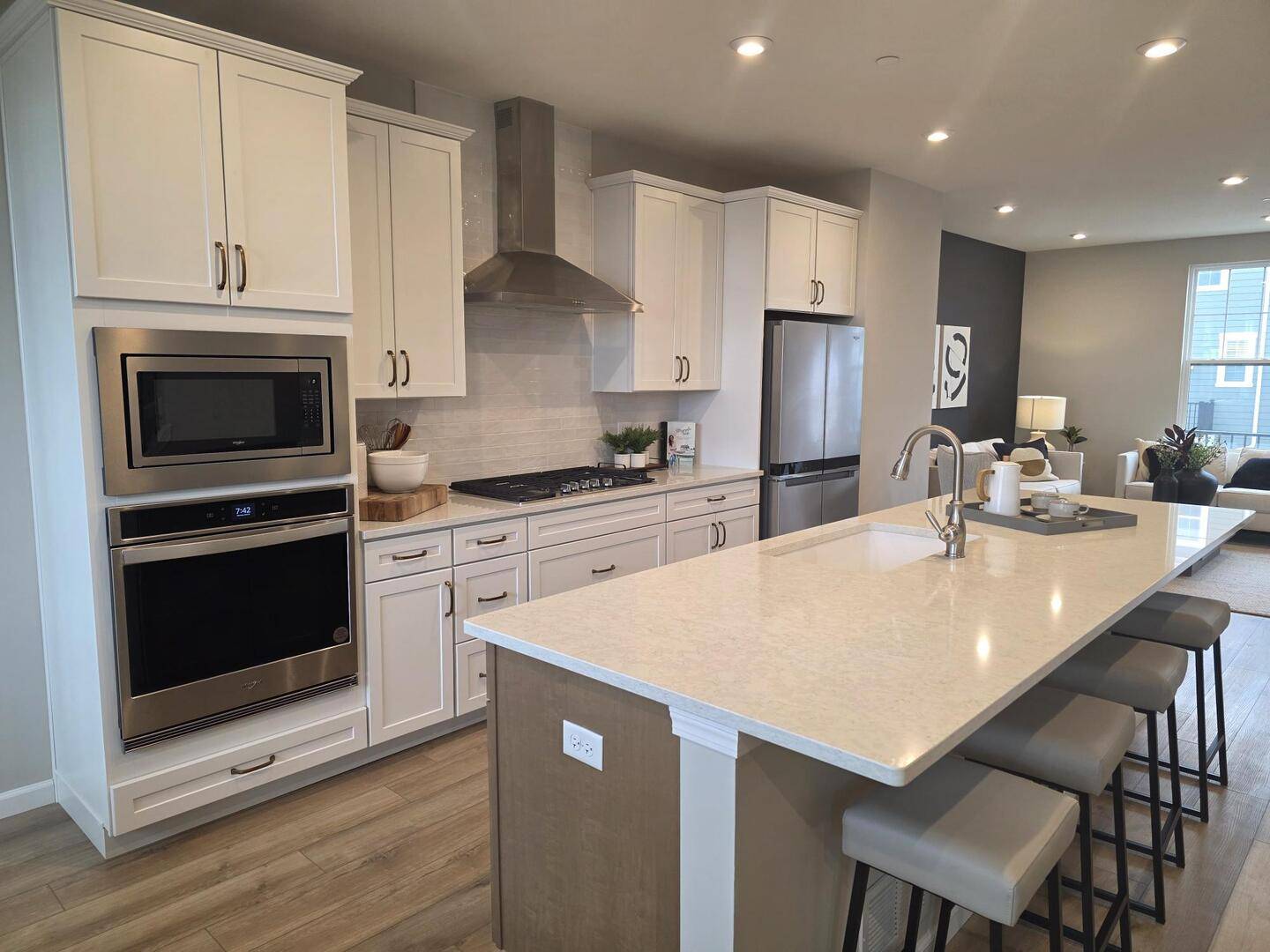 Libertyville, IL 60048,113 Yorktown Court
