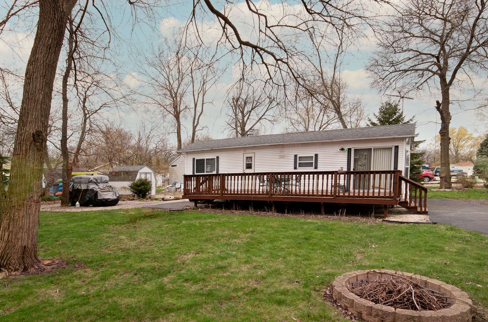 Wilmington, IL 60481,8 Bluegill Circle