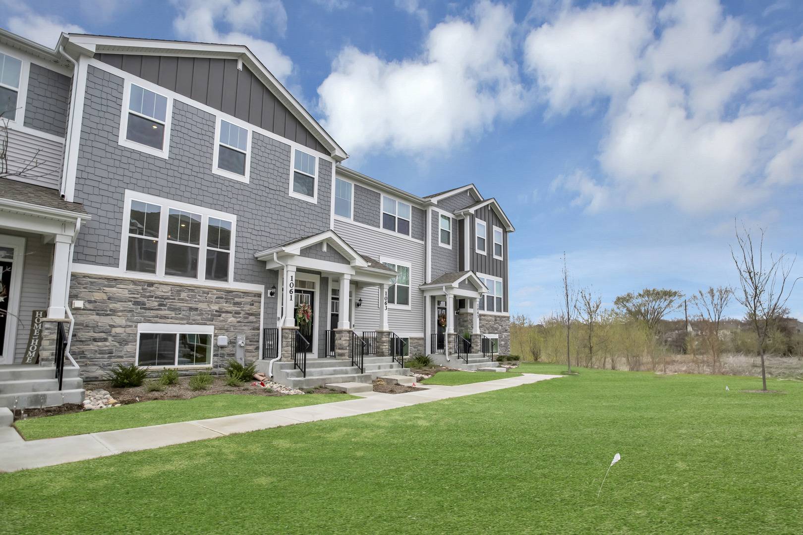 South Elgin, IL 60177,1061 Atterberg Road