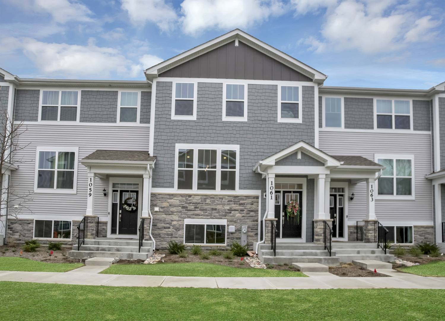 South Elgin, IL 60177,1061 Atterberg Road