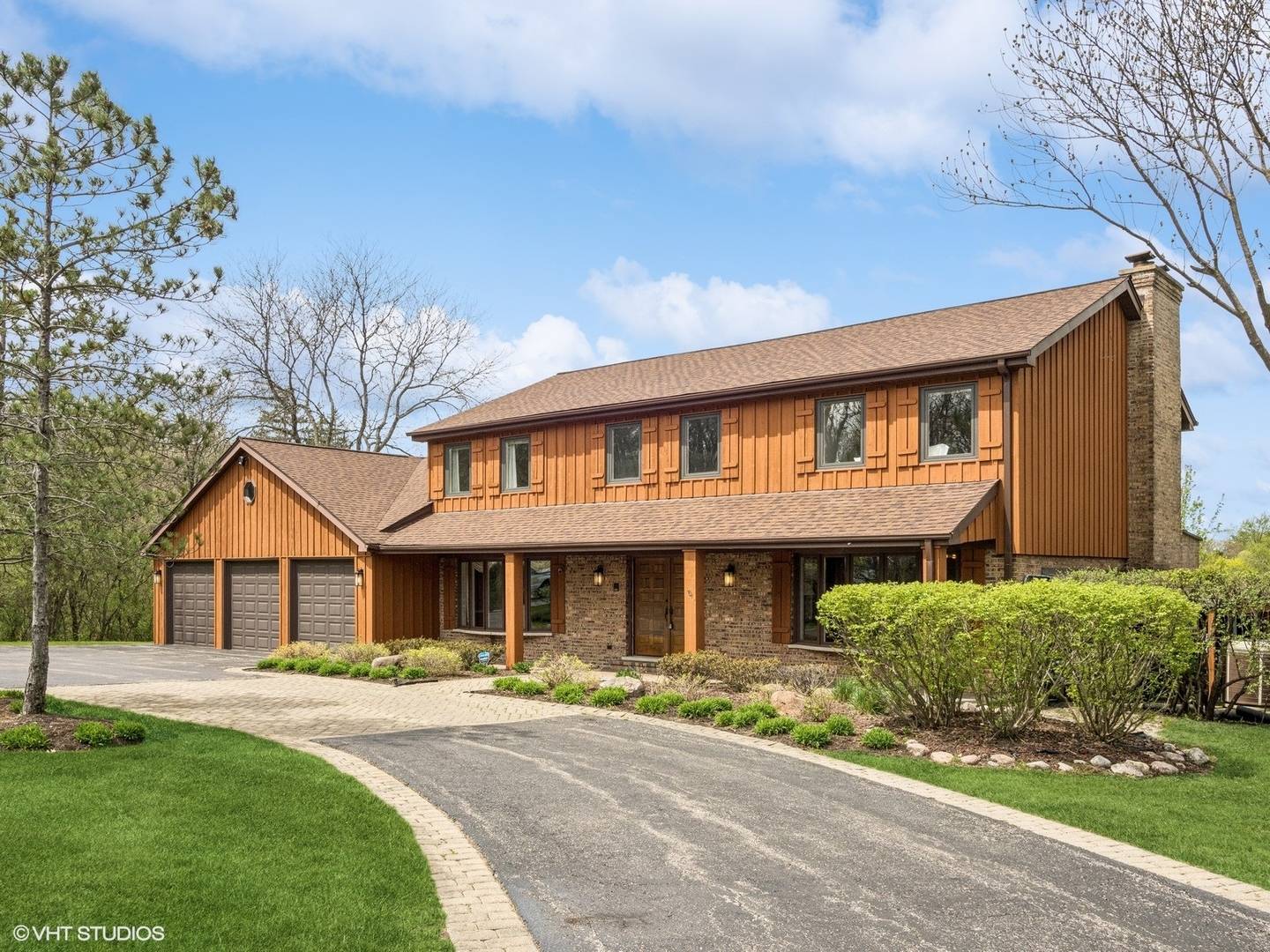 Barrington, IL 60010,202 E Hillside Road