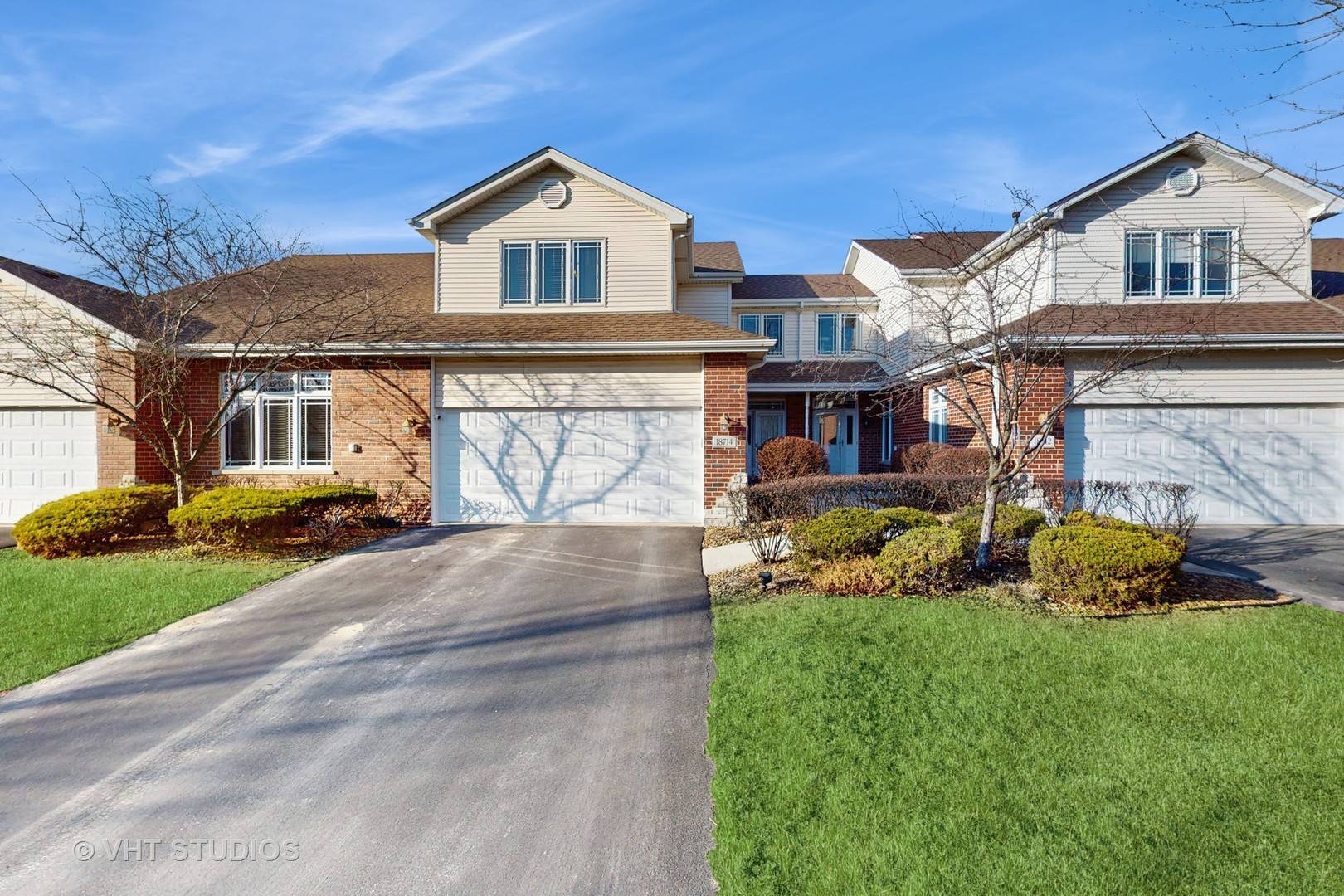 Mokena, IL 60448,18714 Wren Circle